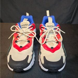 Nike Red and Blue Air 270’s  Retro Style Comfort